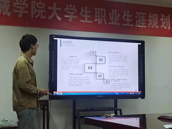 2b071aa0e4f3646fd04b46eb5541ae9